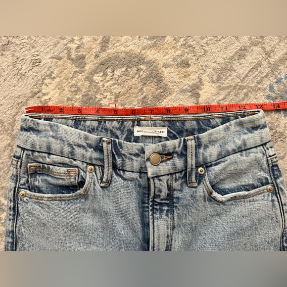 Good American Good Classic Cuffed Jeans - Picture 11 of 16